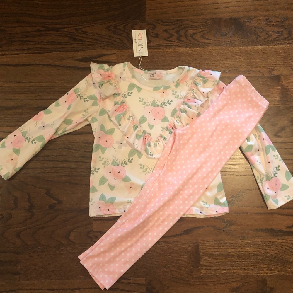 BRAND NEW Boutique Top and Leggings